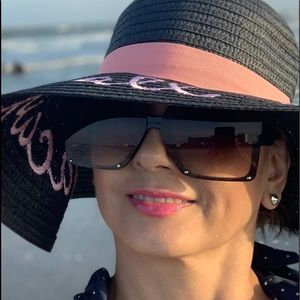 SandyJean’s Closet. Vintage items from Granny’s closet.  Items 80s - current.